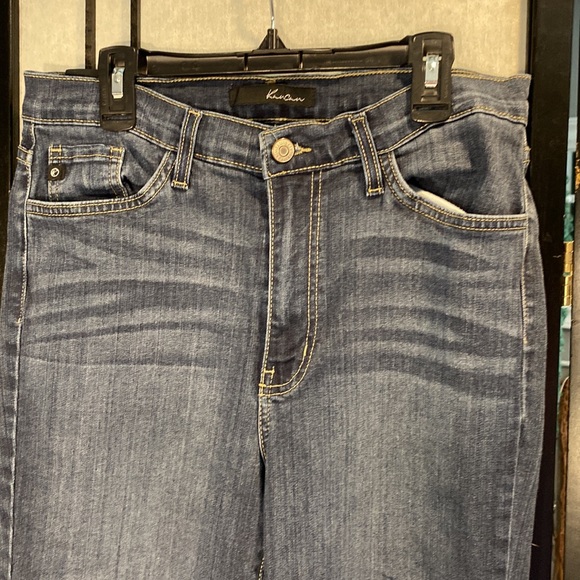 KanCan skinny jeans dark wash denim no holes or distress size 29 - Picture 2 of 8